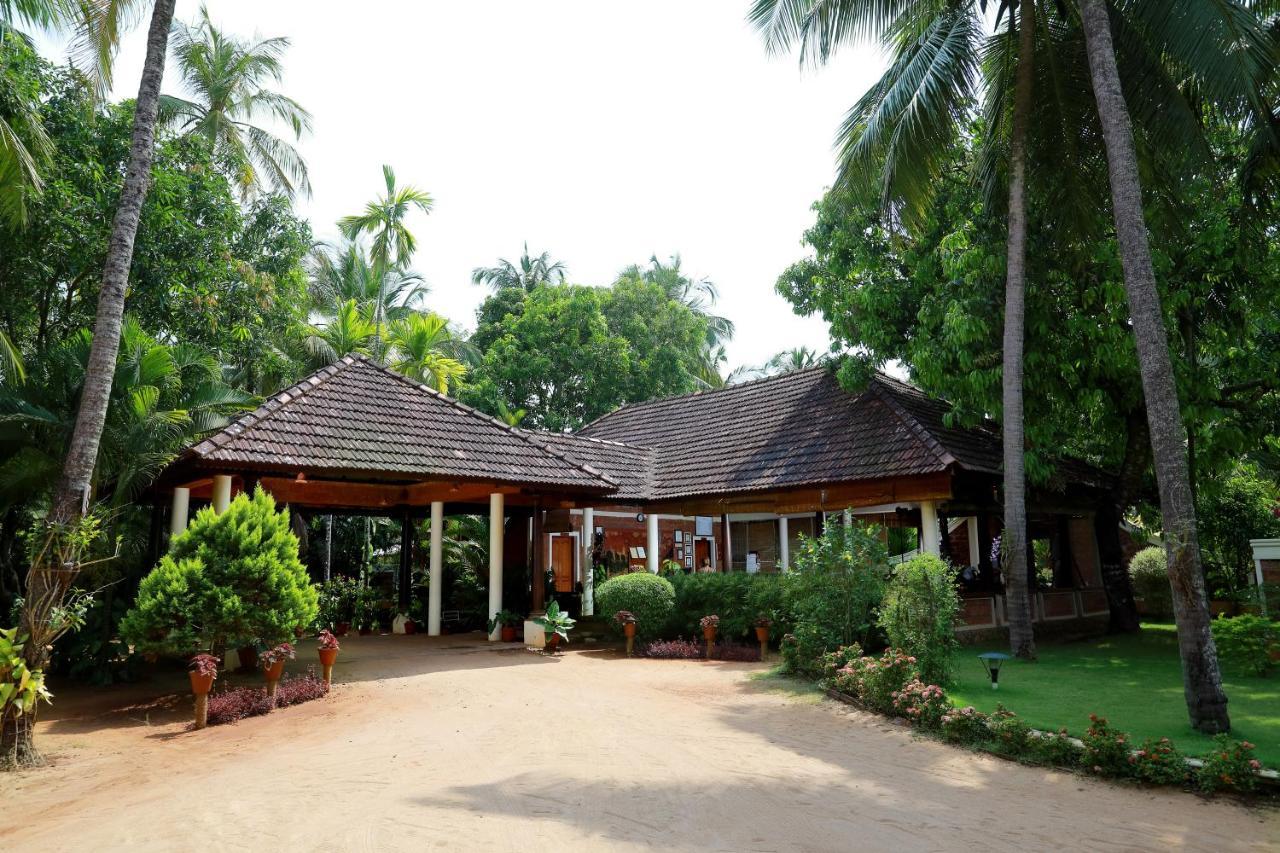 The Nattika Beach Resort Thrissur Ngoại thất bức ảnh
